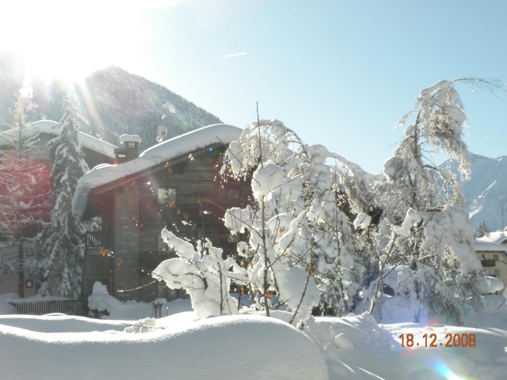 Hotel Bellevue Champoluc Exterior photo